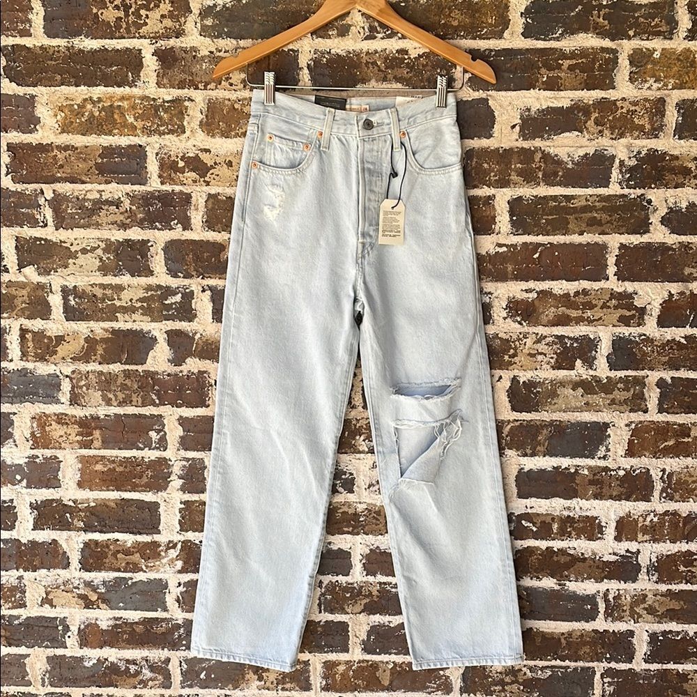 NWT Levi's Ribcage Straight Ankle Jeans 24x27